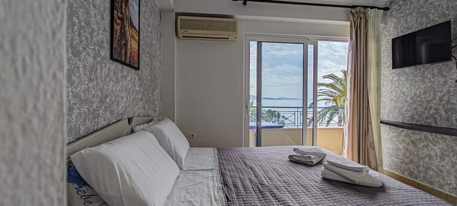 Klironomi Hotel